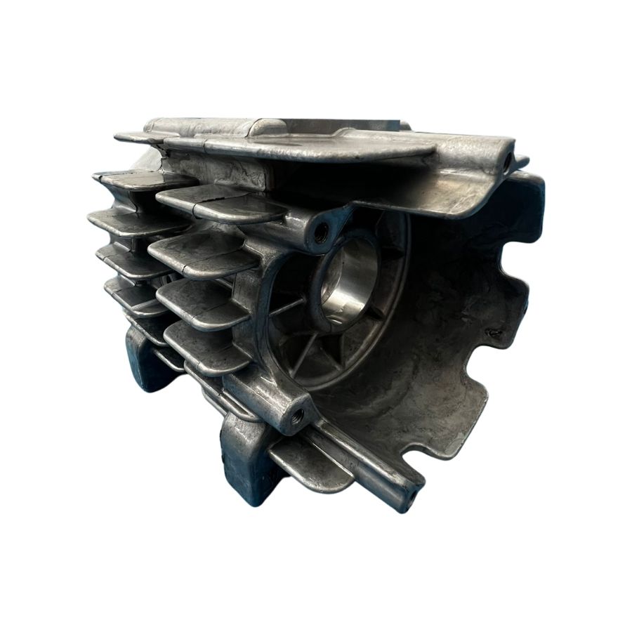 B20001/B3 - ENGINE CRANKCASE B3